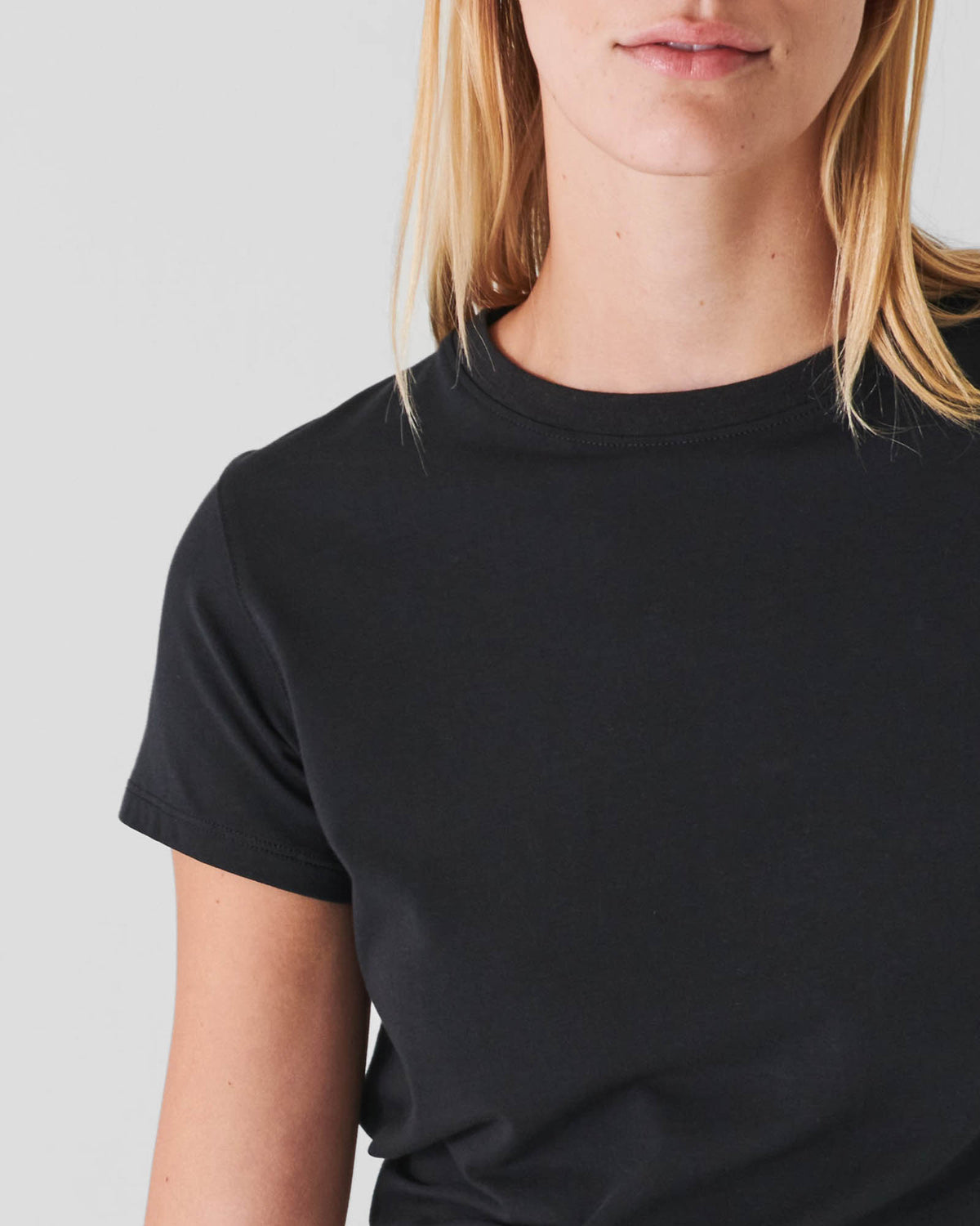 Slim Stretch Crew T-Shirt