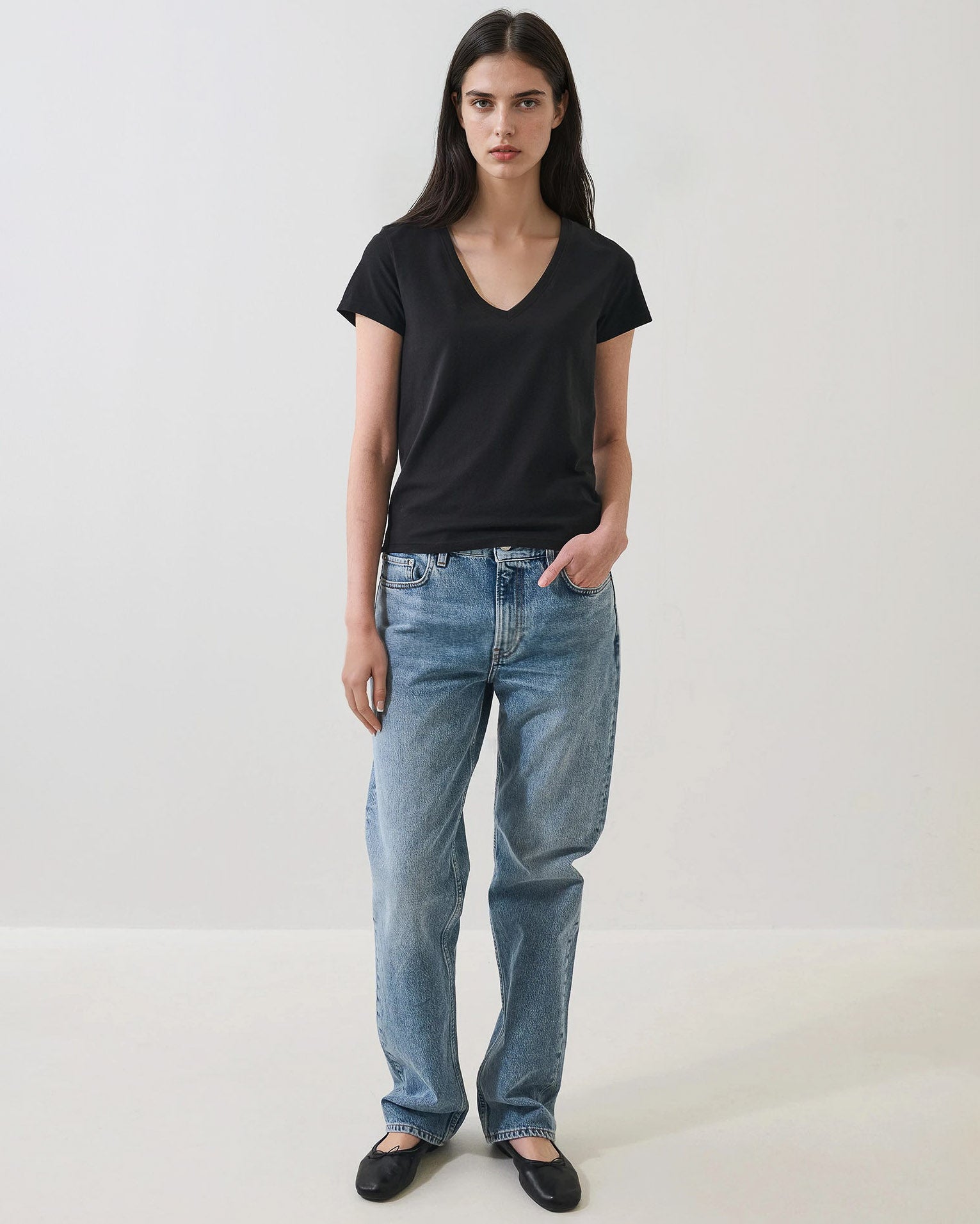 Stretch Slim V-Neck T-Shirt