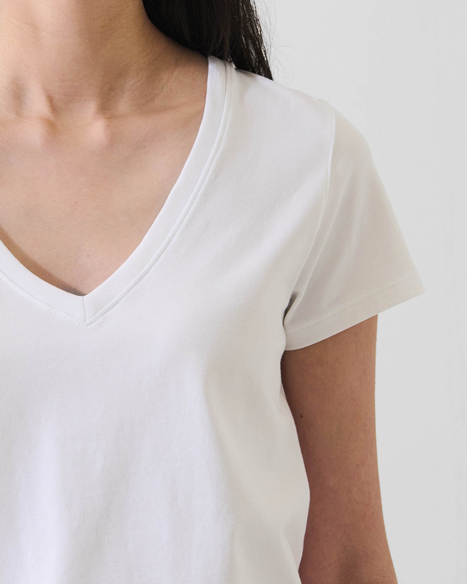 Pima Cotton Stretch Slim V-Neck T-Shirt