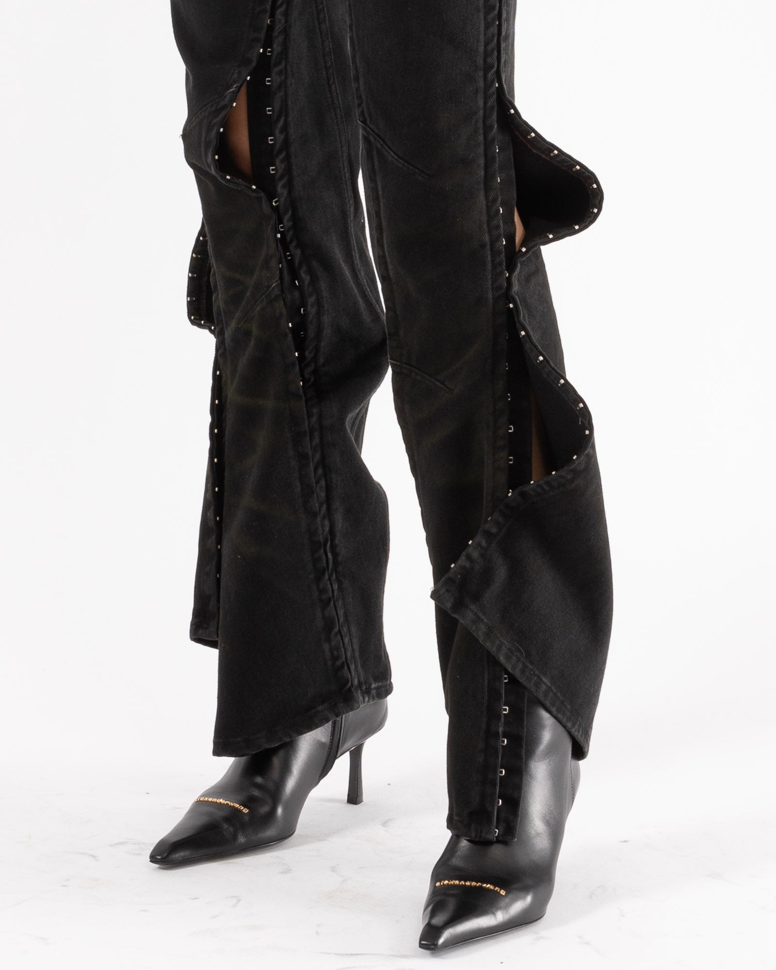 Hook & Eye Slim Jeans