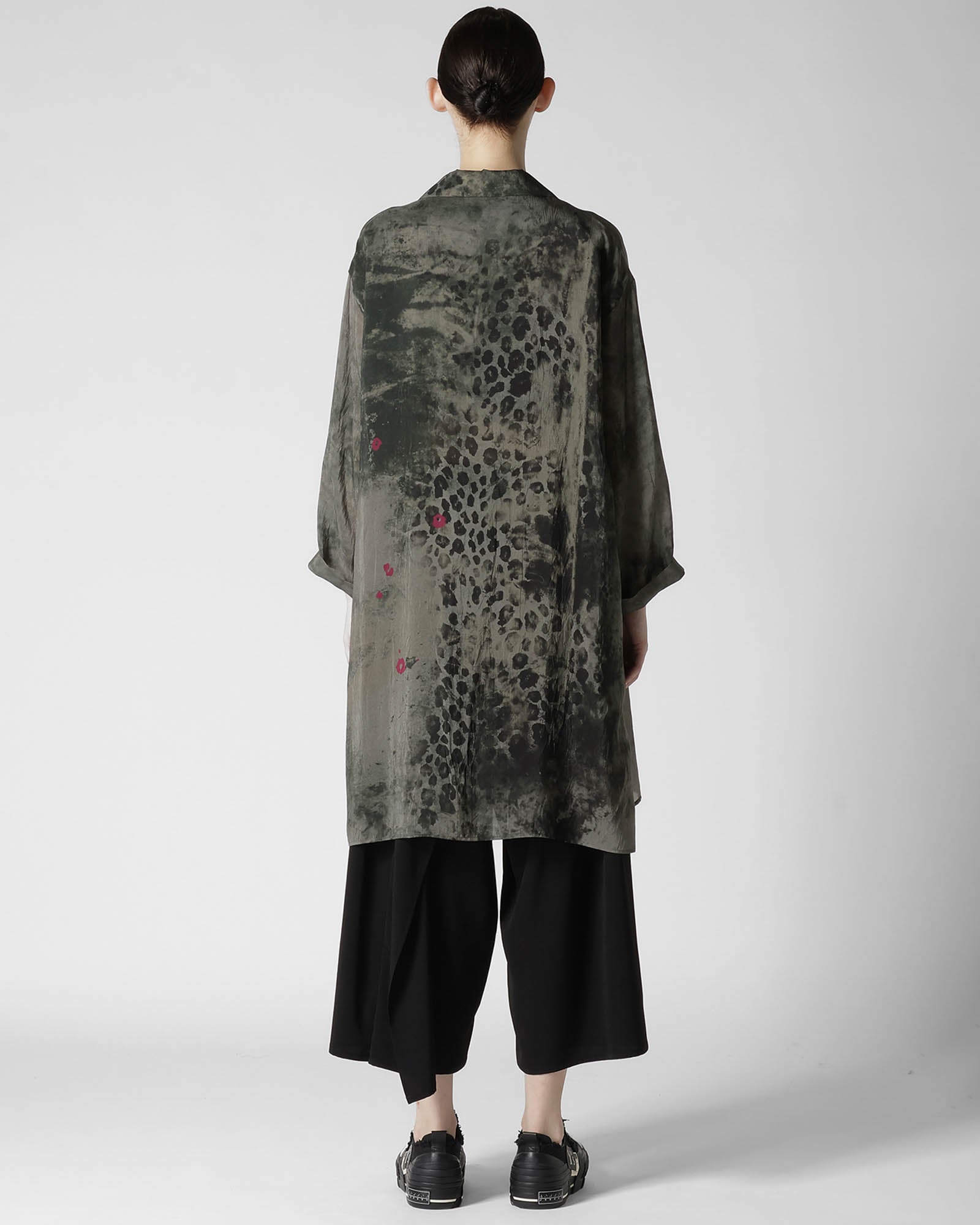 O Sleeve Blouse