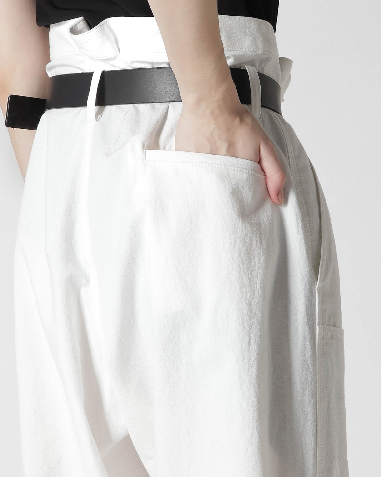 U Hl Waist Half Pant