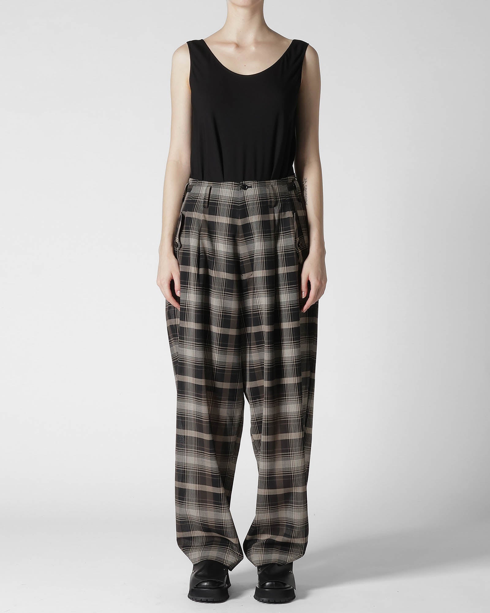 U2 Tuck Wide Pant