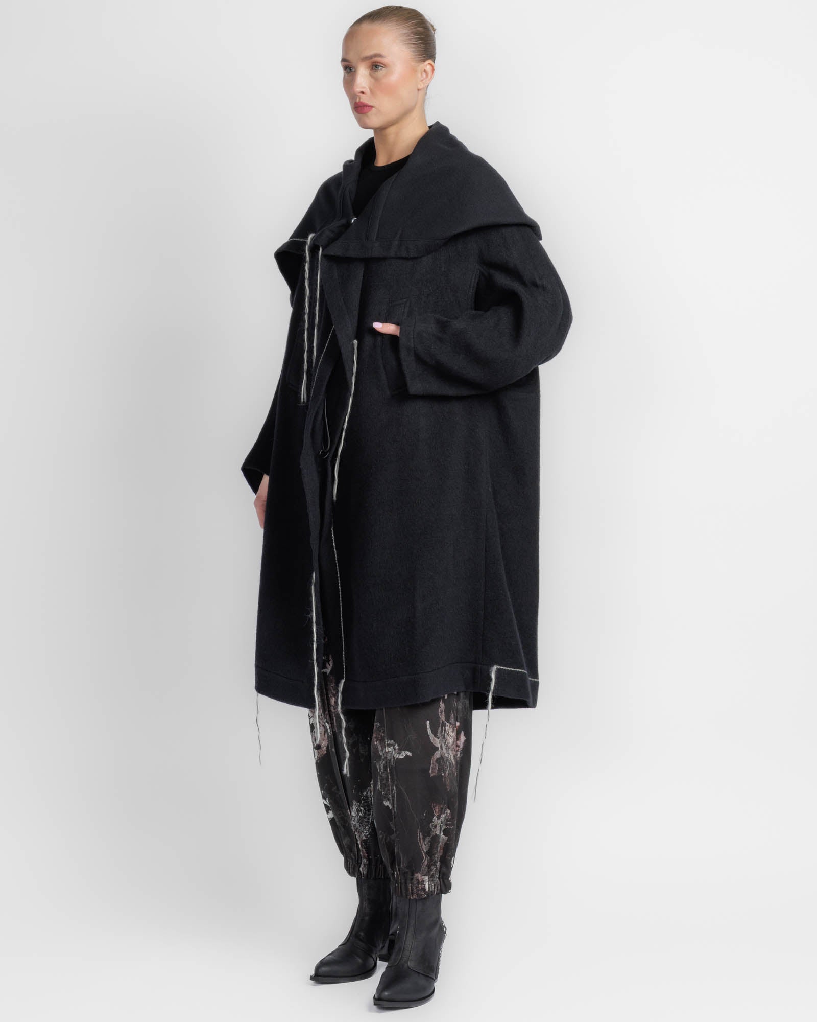 U-Design Sleeve Cape Coat
