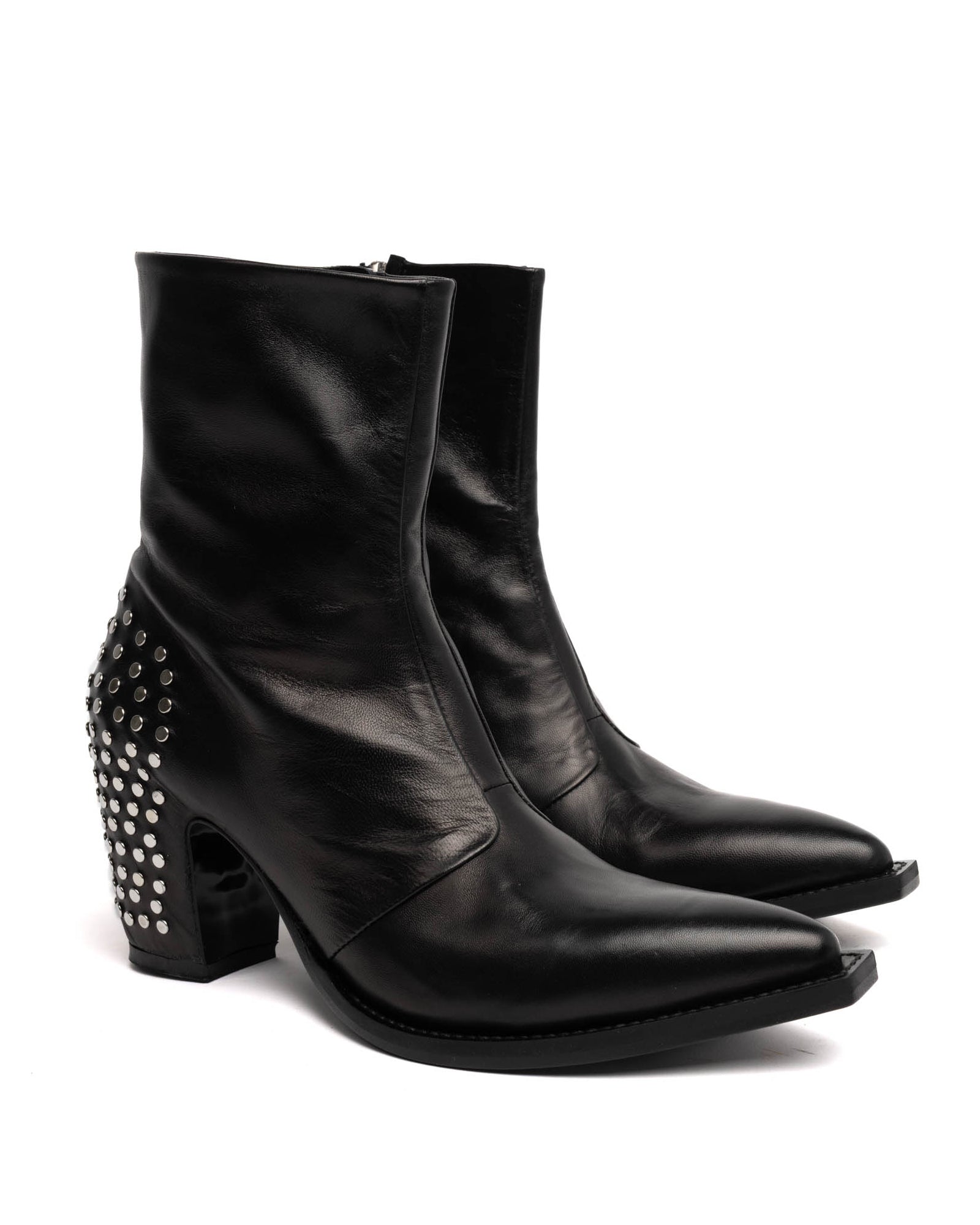 Zari P Rivet Boot