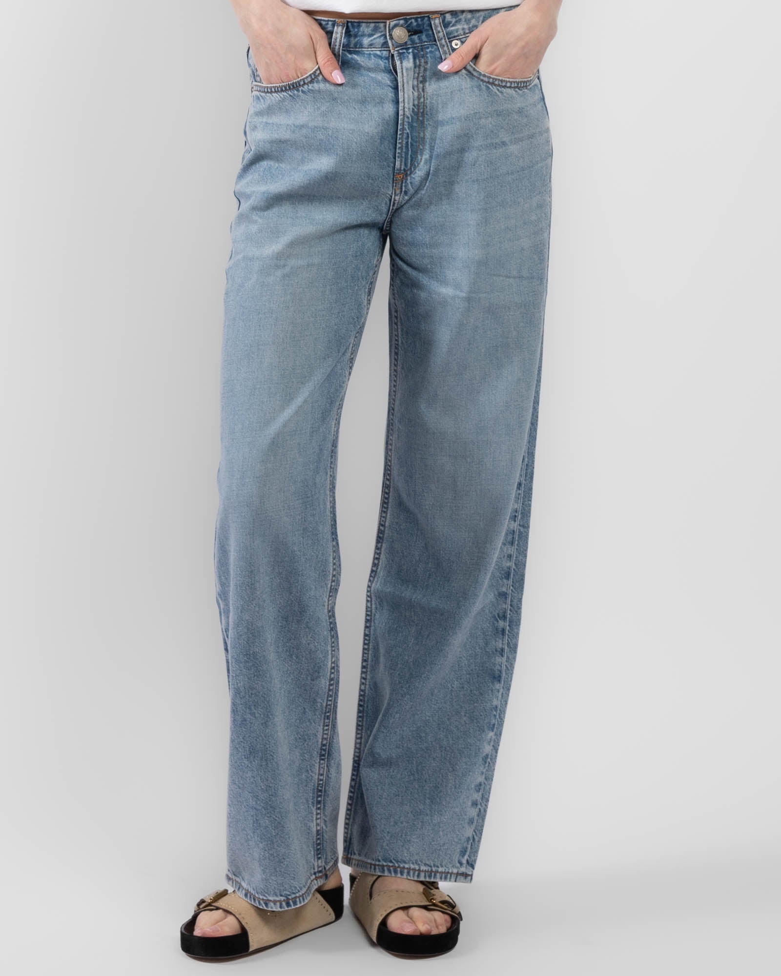 Featherweight Logan Jeans