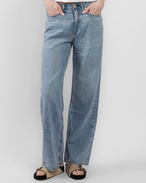 Featherweight Logan Jeans