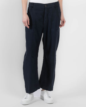 Pantalon à jambes courbées