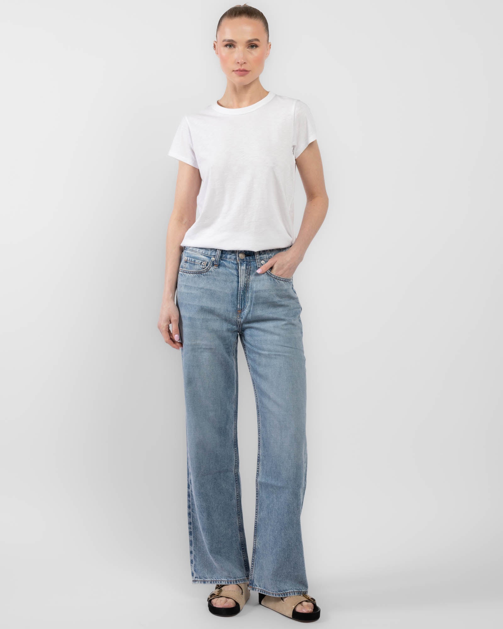 Featherweight Logan Jeans