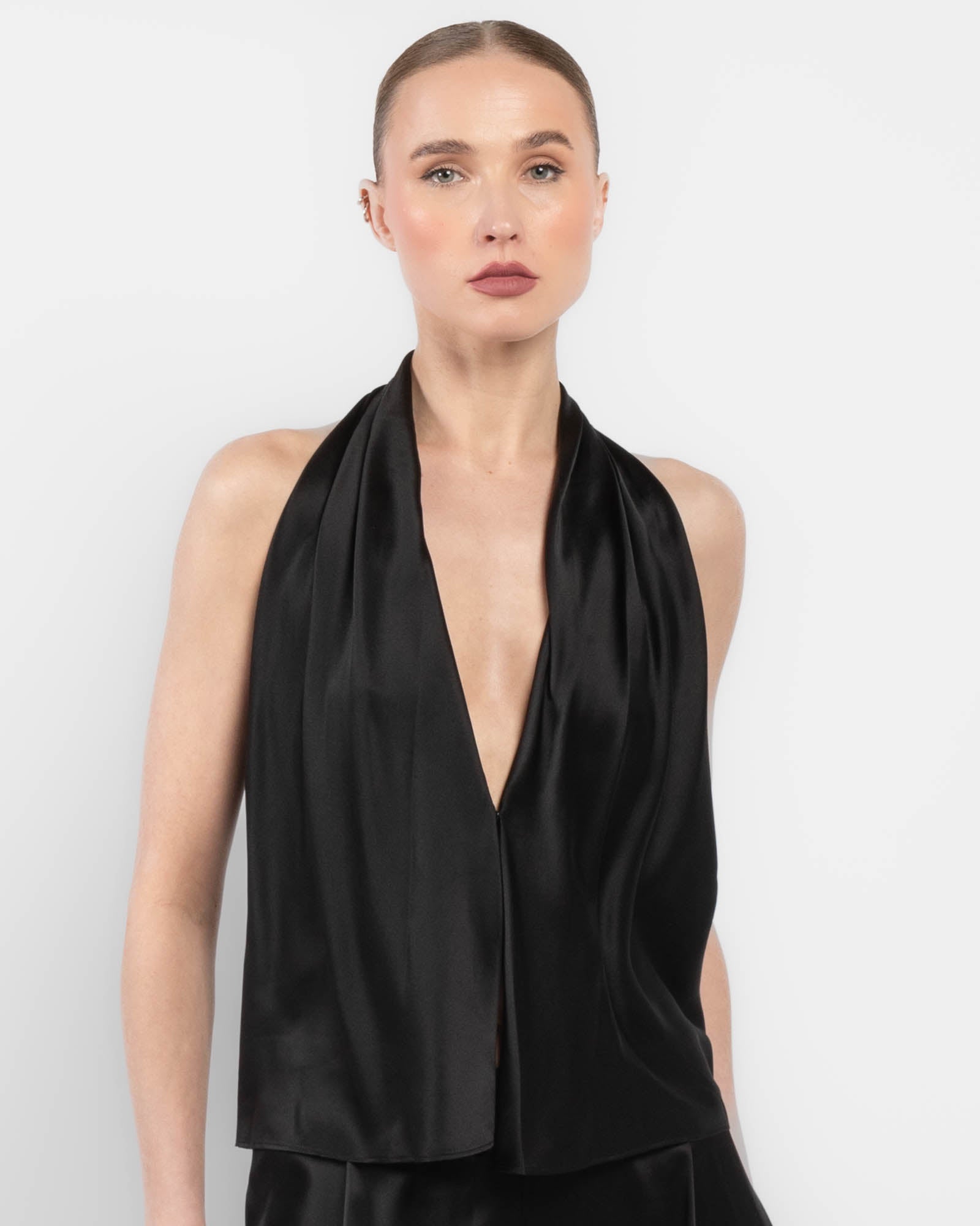 Huitrox Drape Halter Top ネイビー Huitrox Drape Halter Top ネイビー