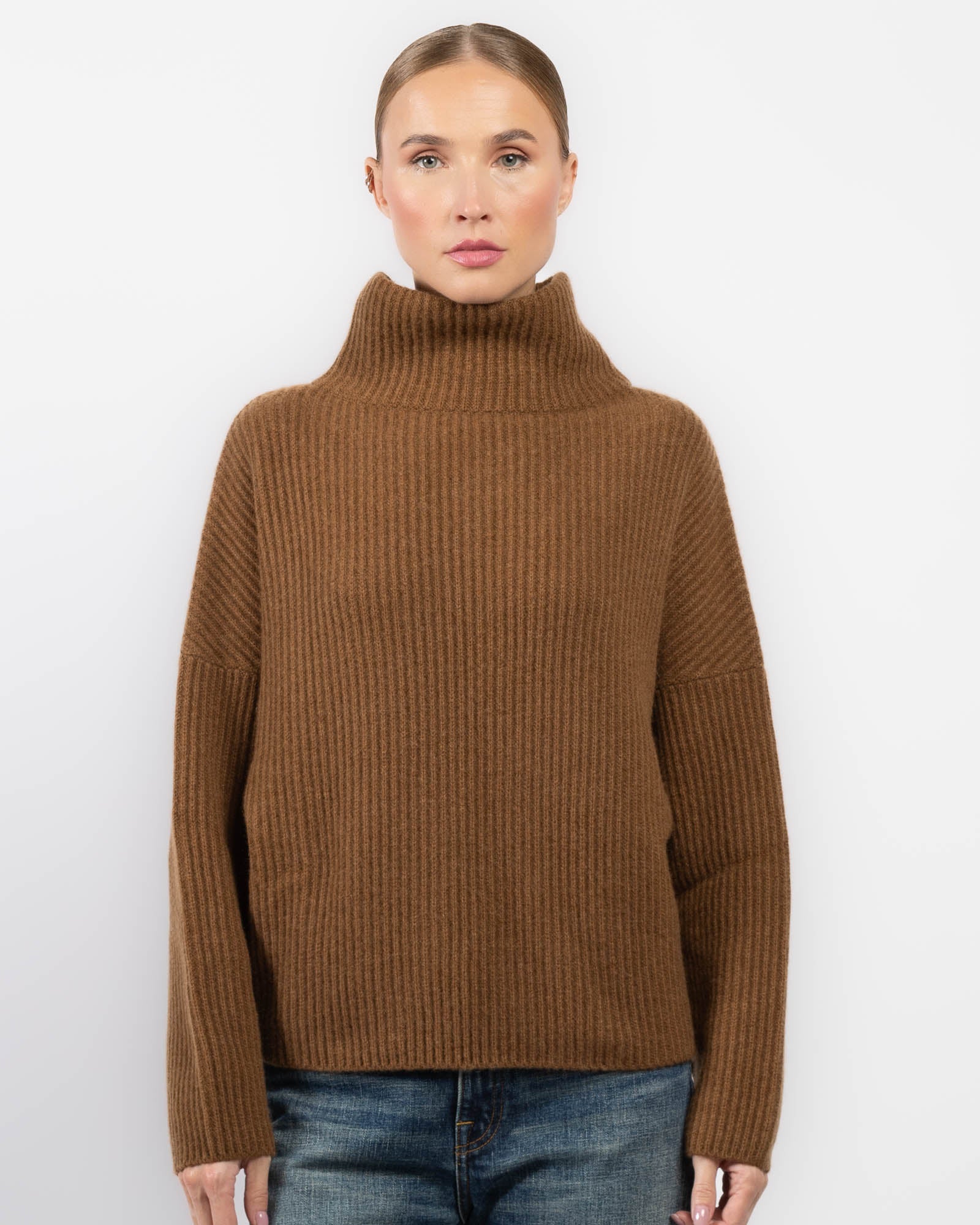 DUSAN Batwing Turtleneck Sweater