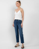 Le Sleek Straight Jeans