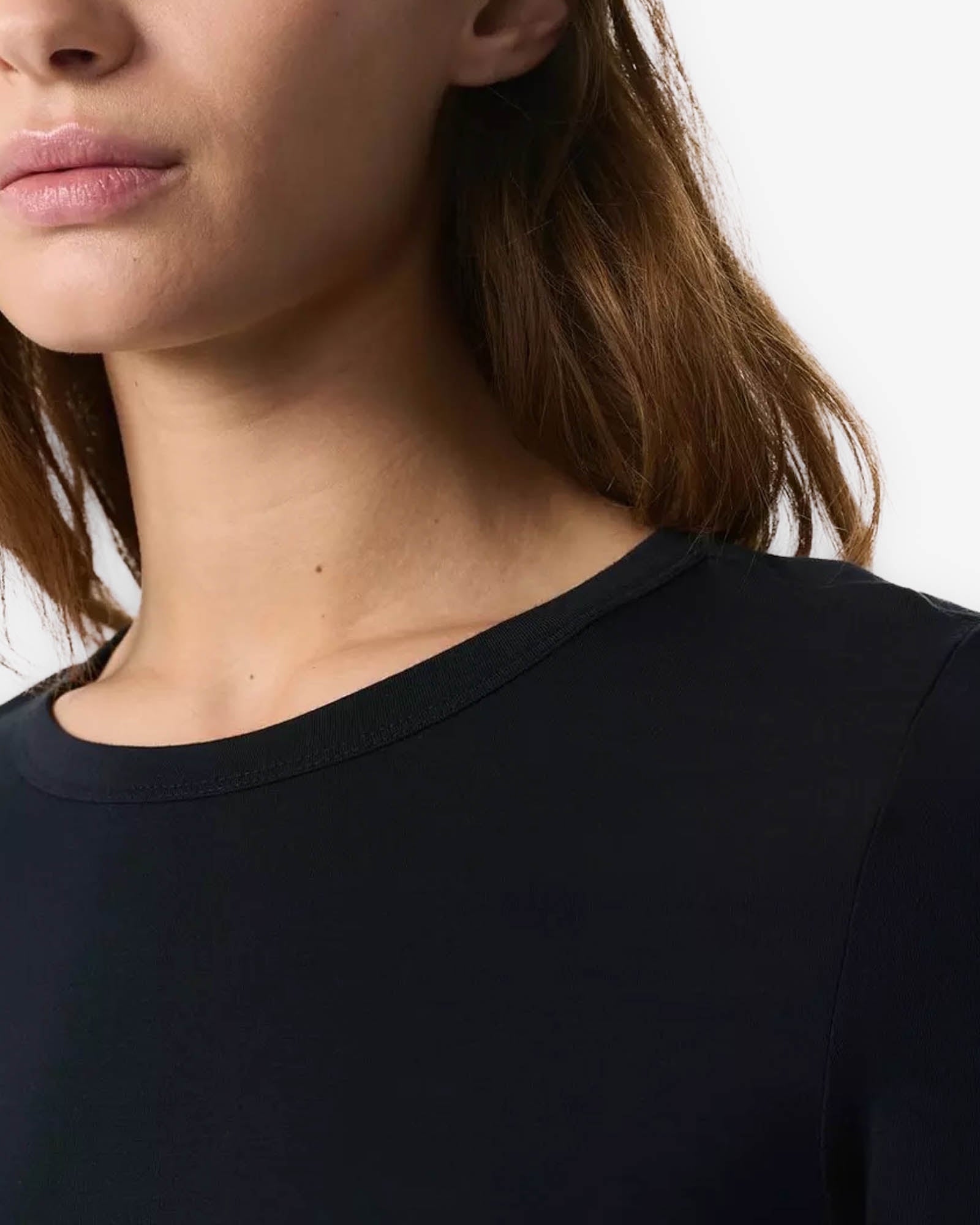 Luca Slim Long Sleeve Tee