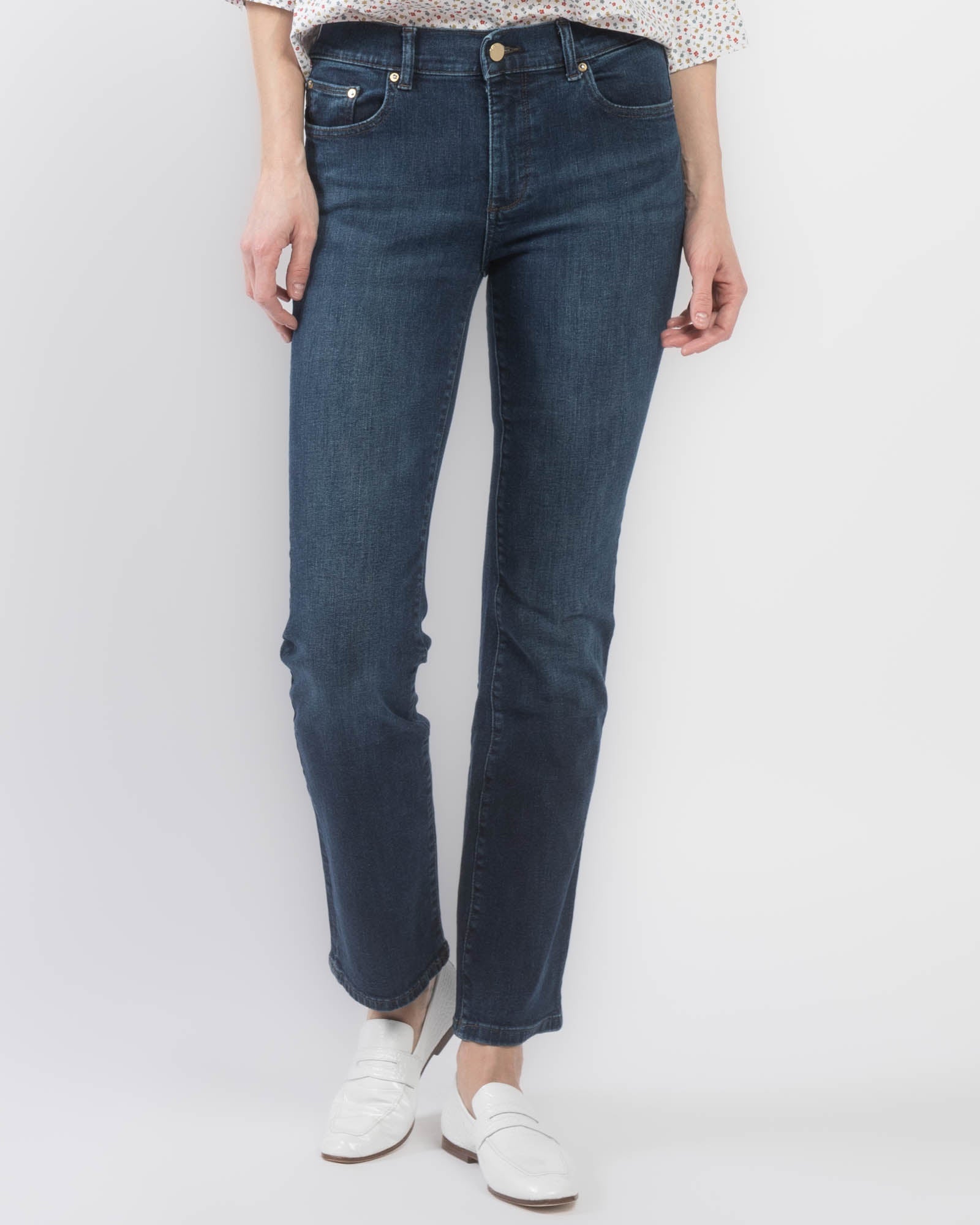 Mara Straight Jeans