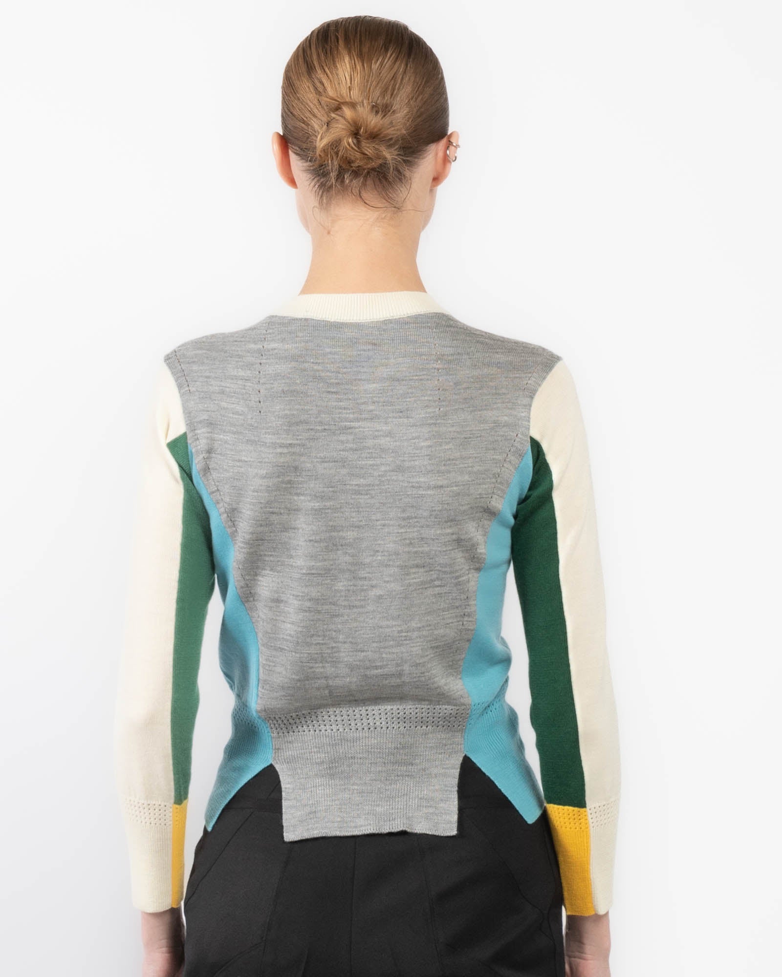 Col ras du cou à manches longues