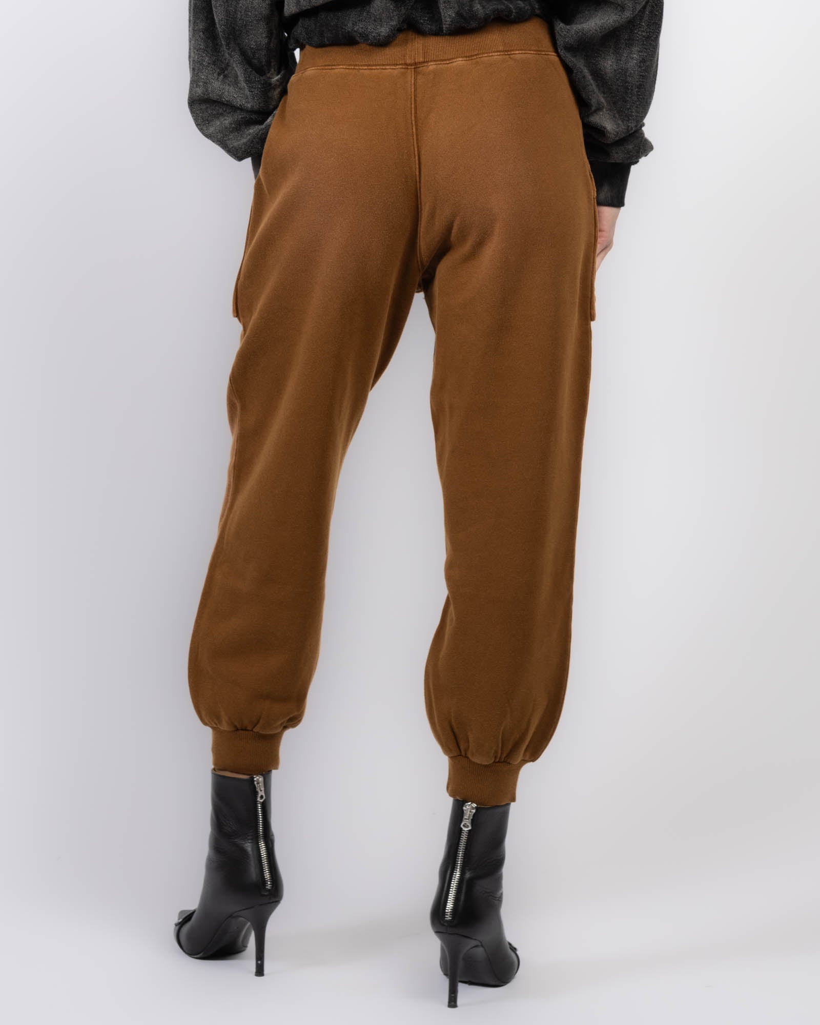 Layer Pocket Sweatpants