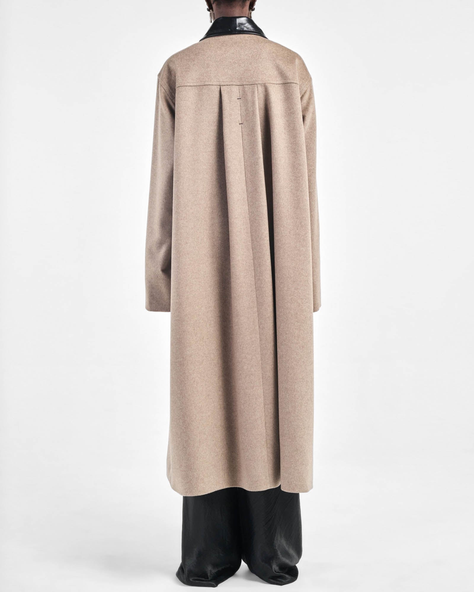 Manteau trapèze ceinturé