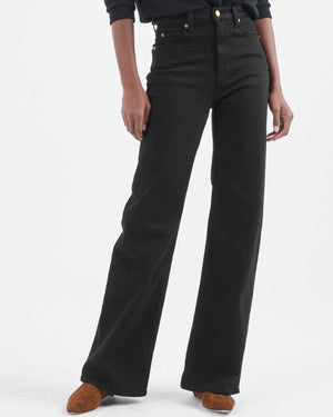 Jean en denim froissé