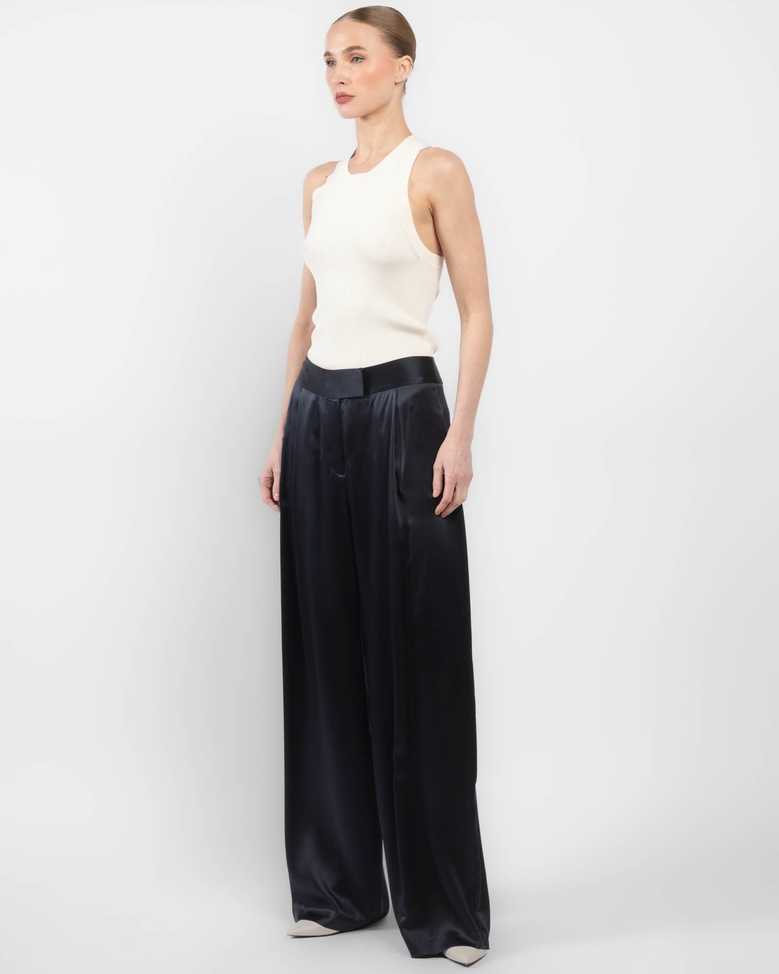 Relaxed Trousers