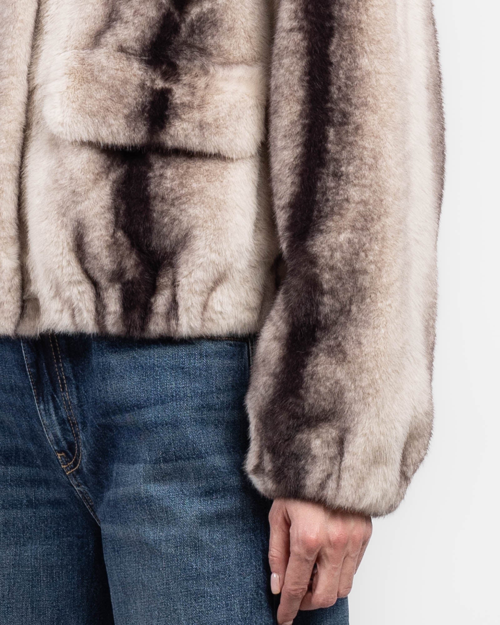 Veste en fausse fourrure