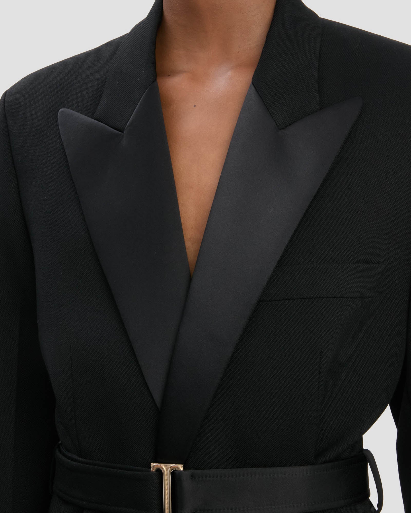 Manteau tailleur ceinturé