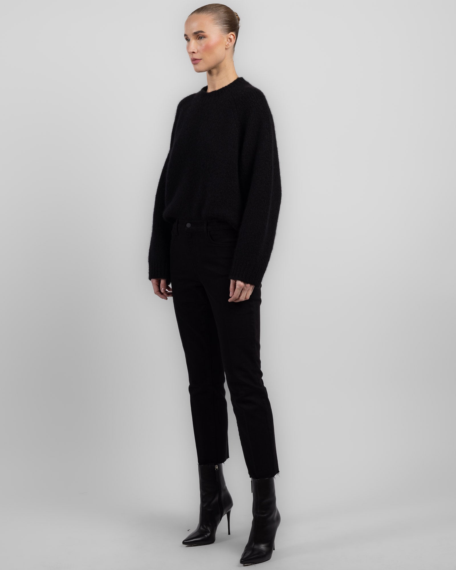 Sada High-Rise Crop Slim jeans