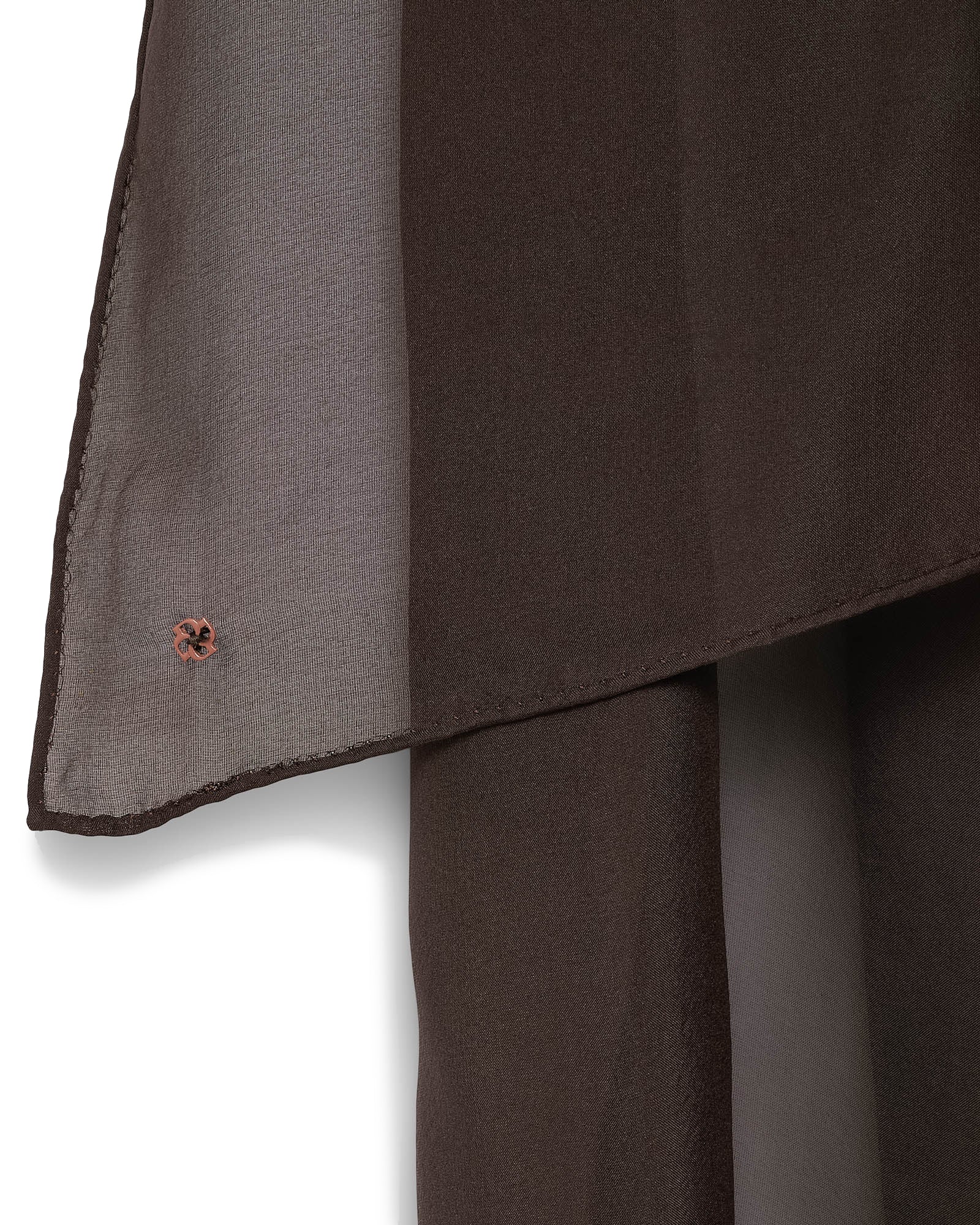 Écharpe légère et transparente