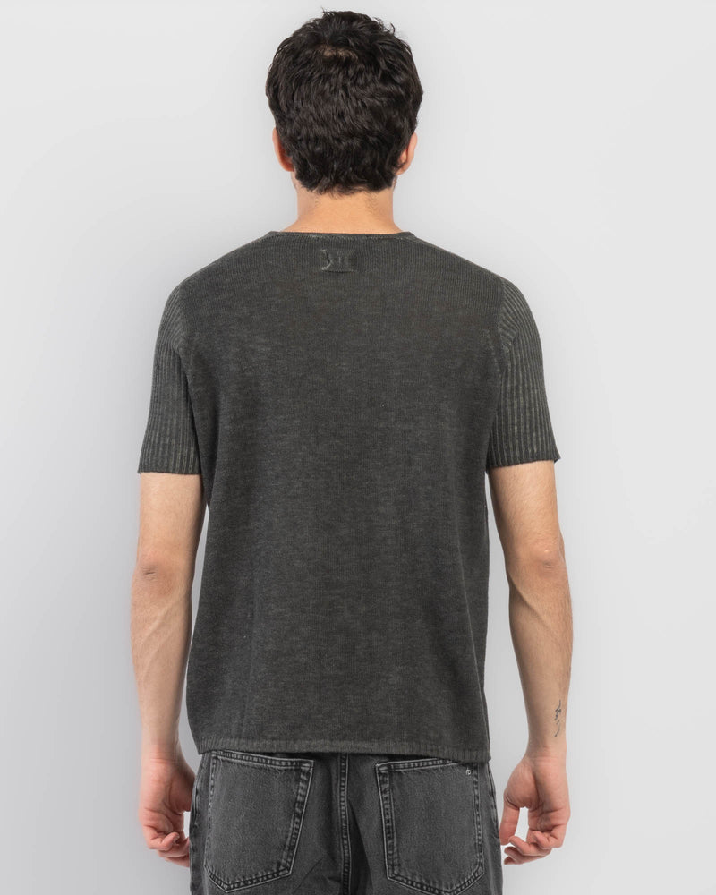 T-Shirt Sweater