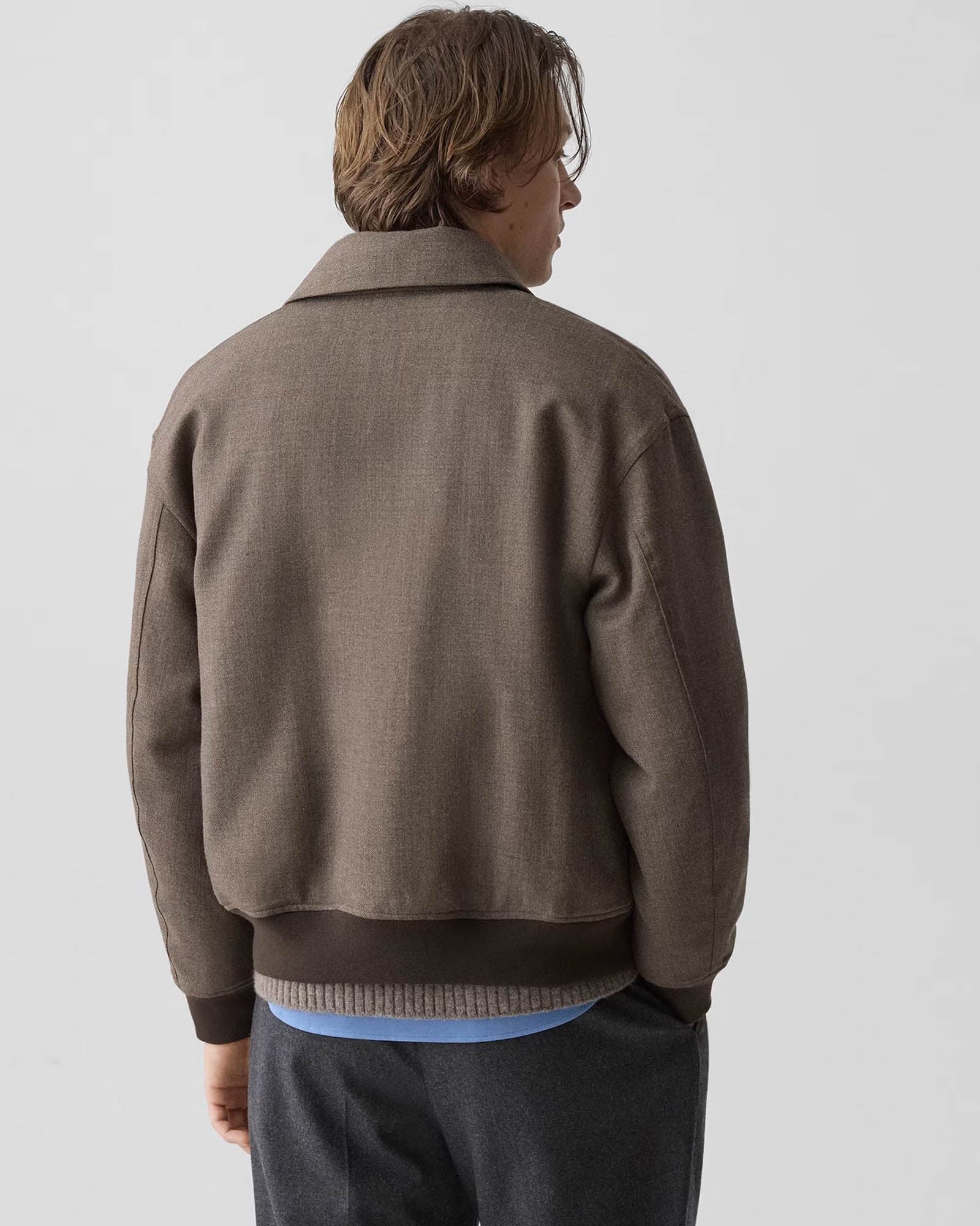 Veste aviateur moderne