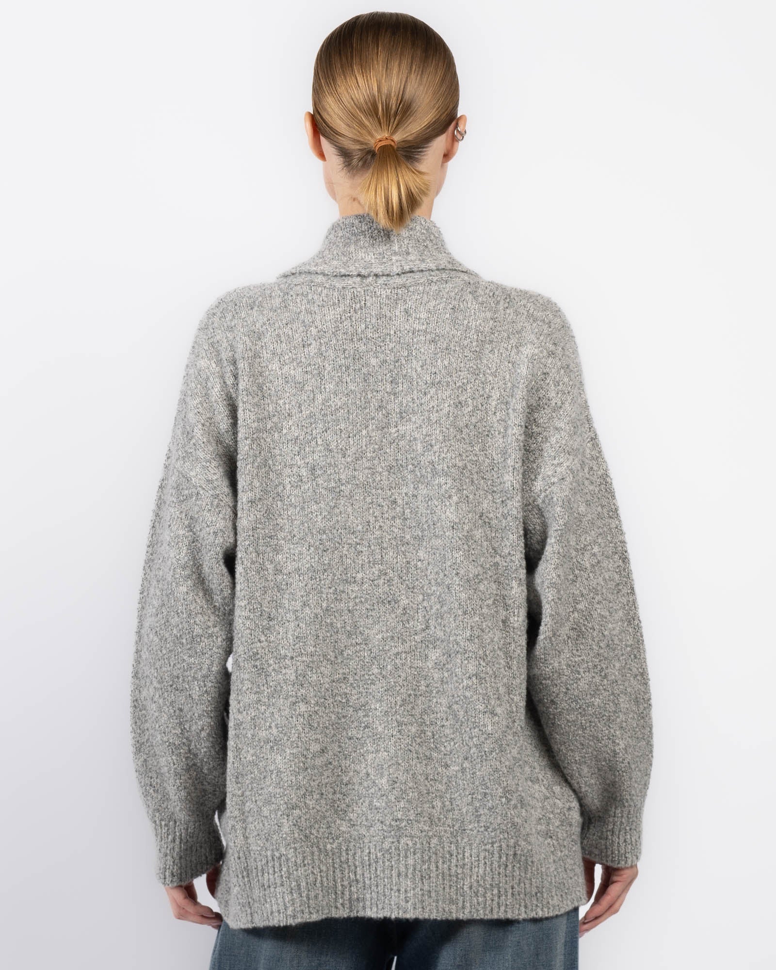 Cardigan Mandal