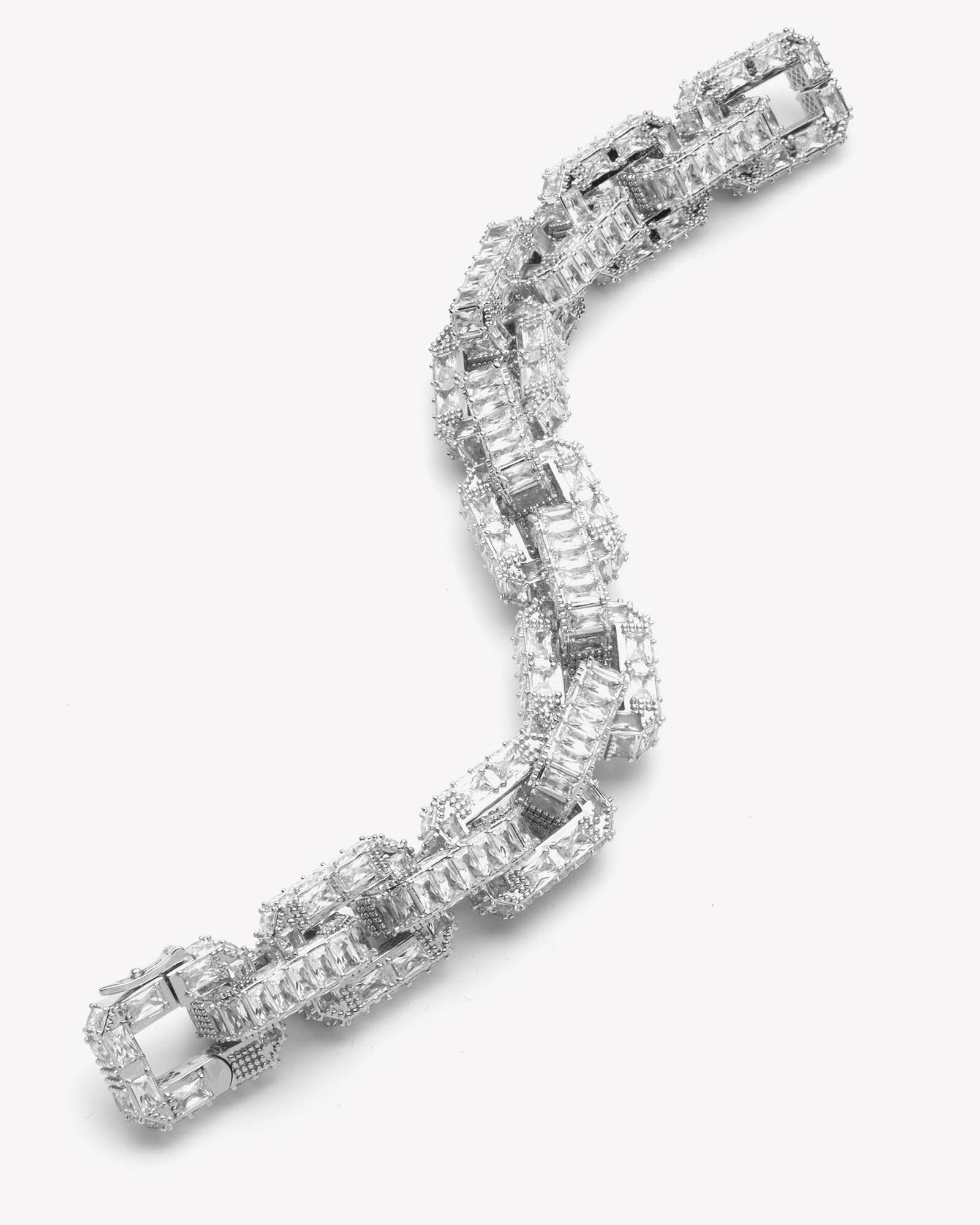 Large Estate Supra Link Bracelet