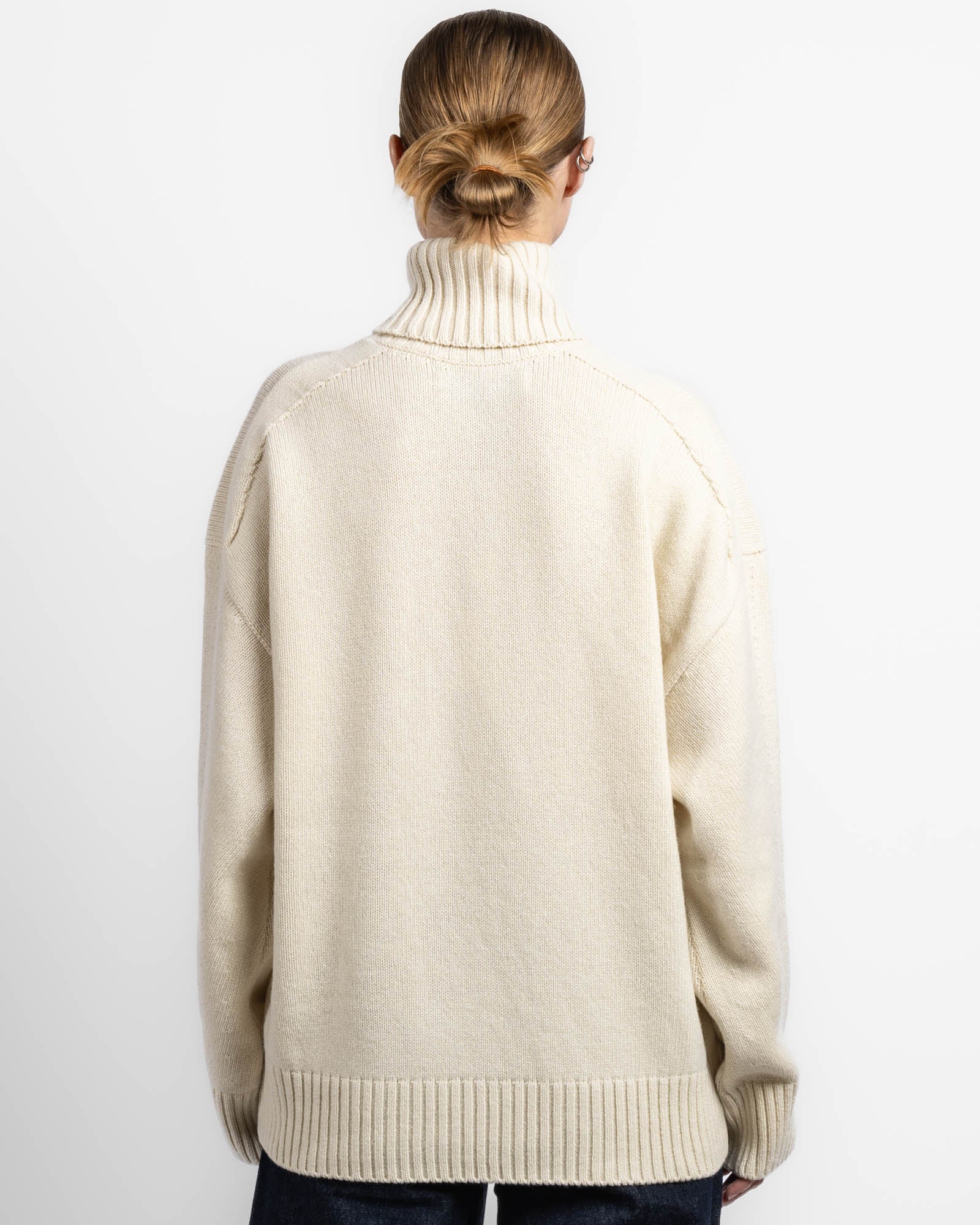 Col roulé luxueux oversize