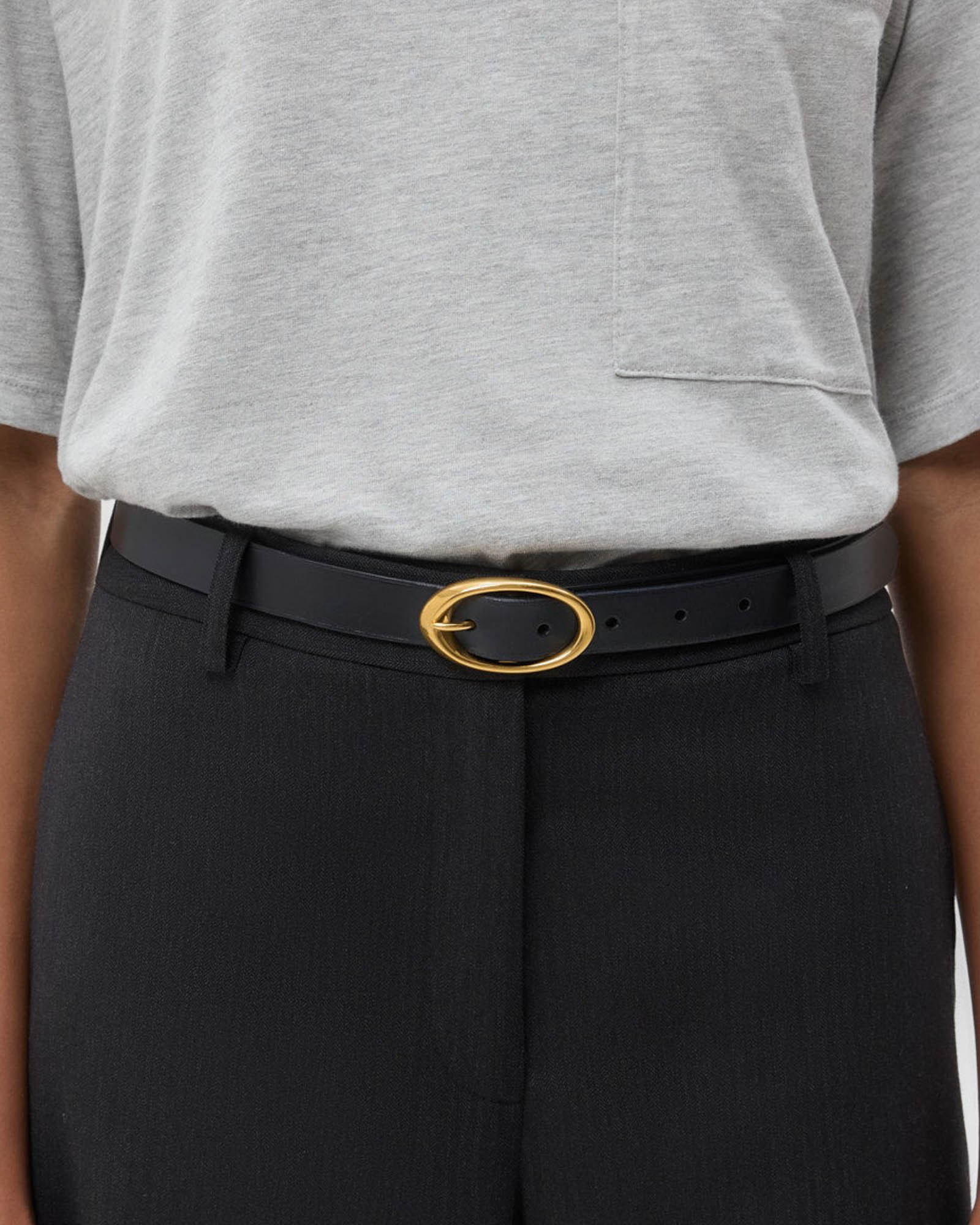 Ceinture étroite