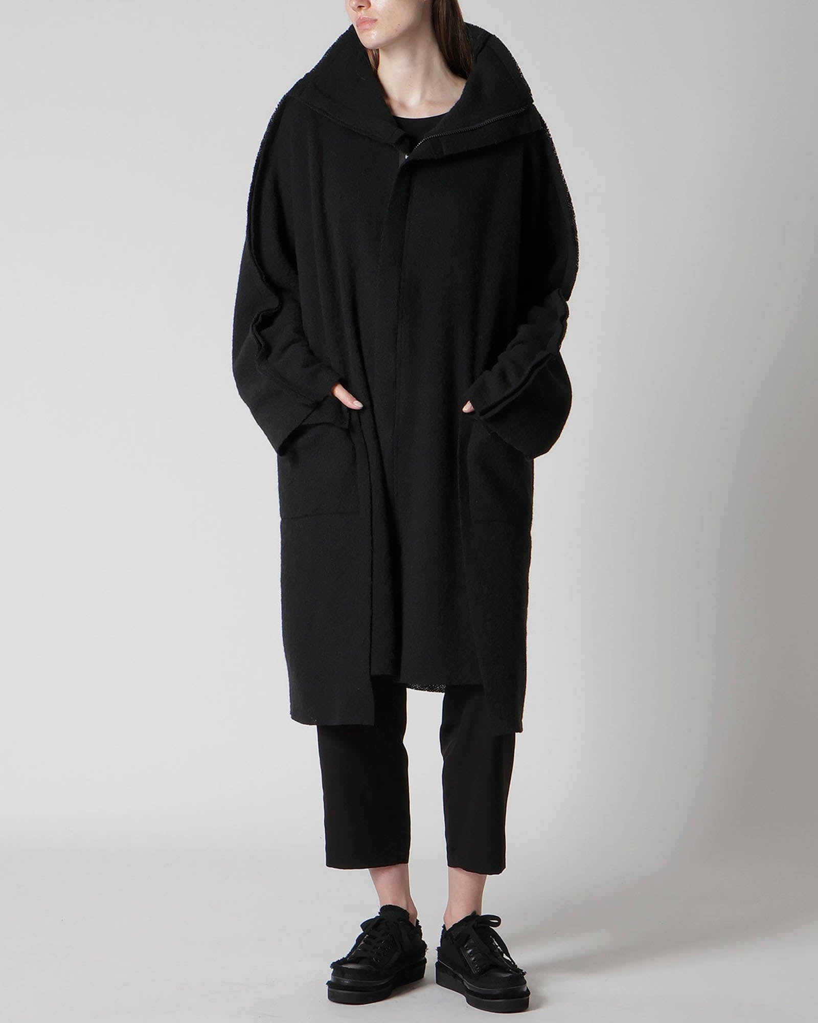 Manteau à coutures détaillées