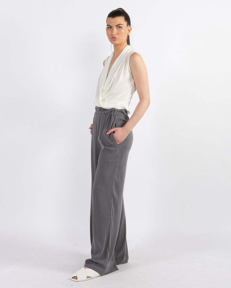 TOTUM - High Waisted Pants | Luxury Designer Fashion | tntfashion.ca