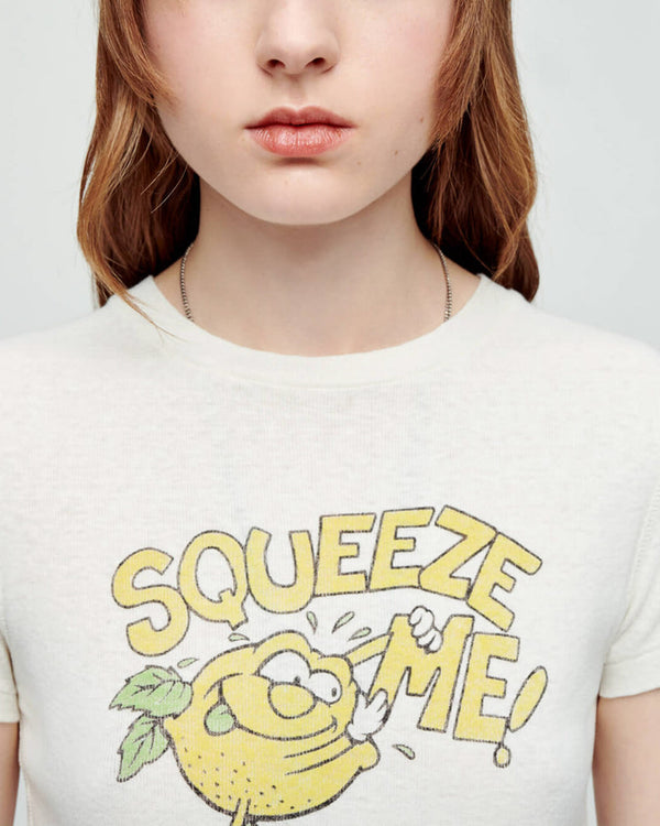 90's Squeeze Me T-Shirt