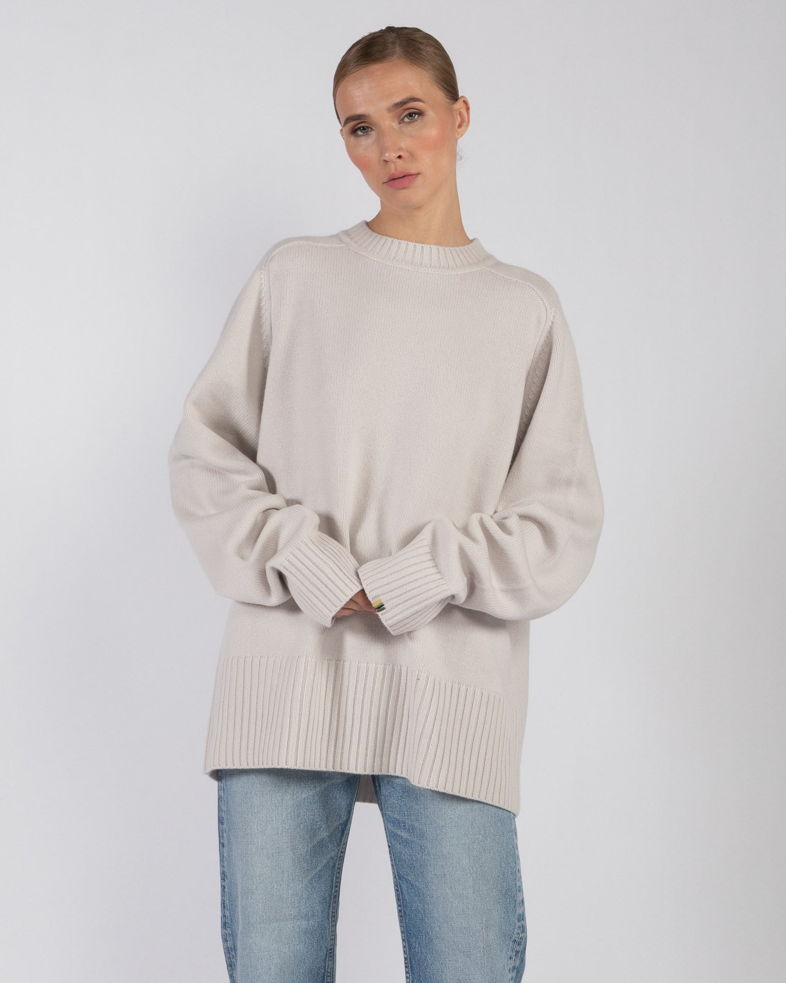 Washable Cashmere V-Neck Sweater – Mom's the Word