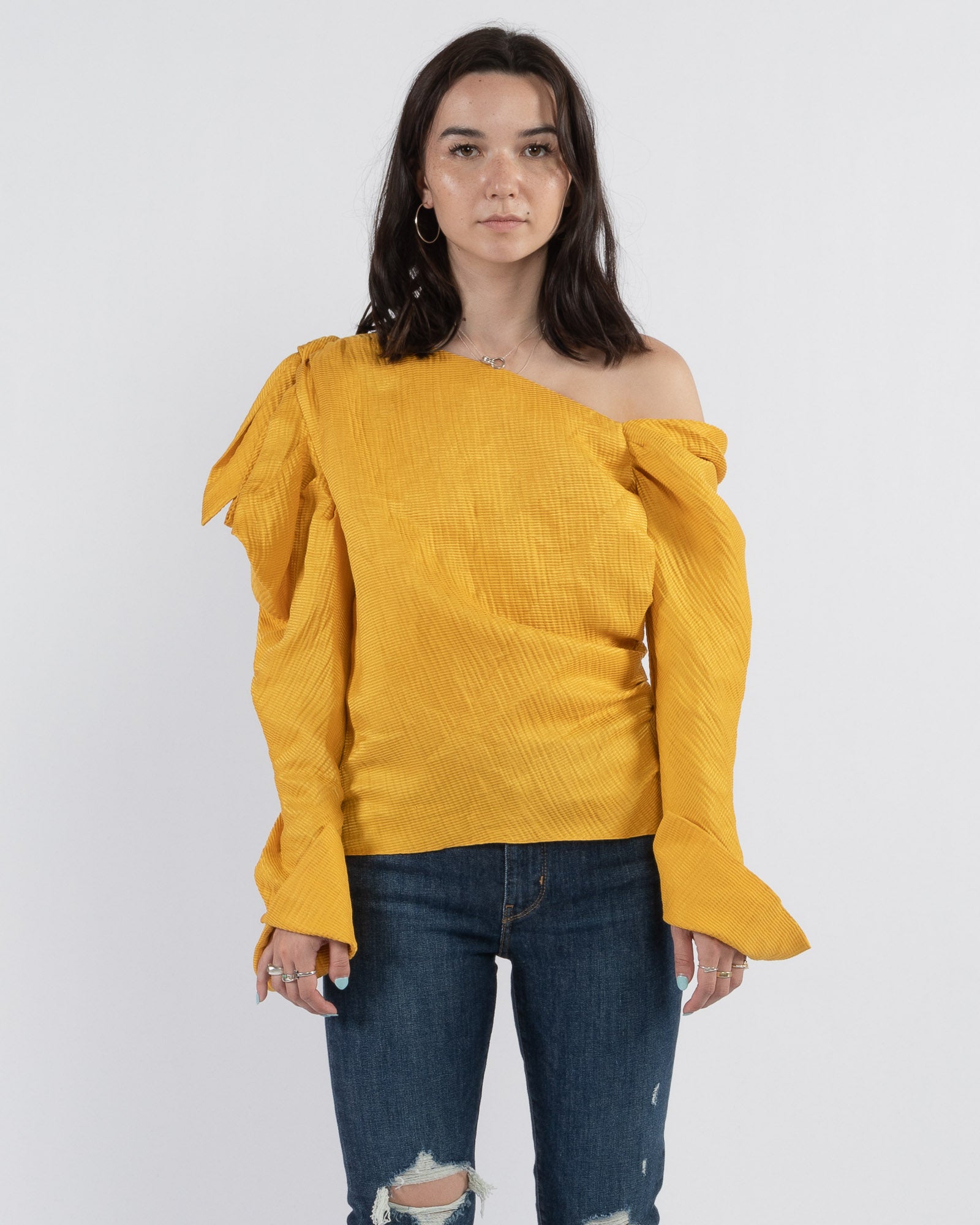 HELLESSY - Phacelia Asymmetric Top | Luxury Designer Fashion | tntfashion.ca