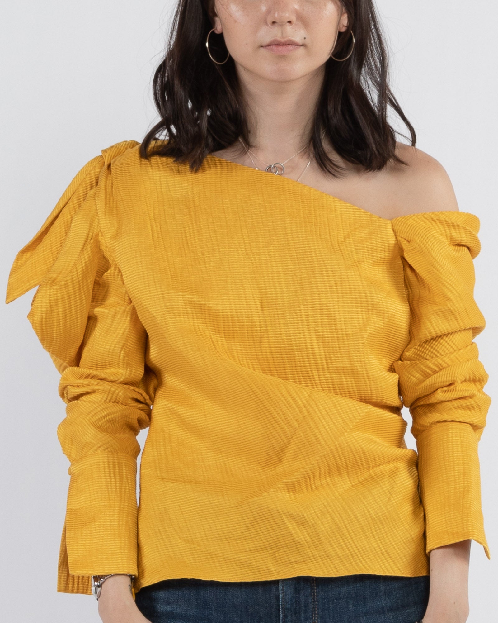 HELLESSY - Phacelia Asymmetric Top | Luxury Designer Fashion | tntfashion.ca