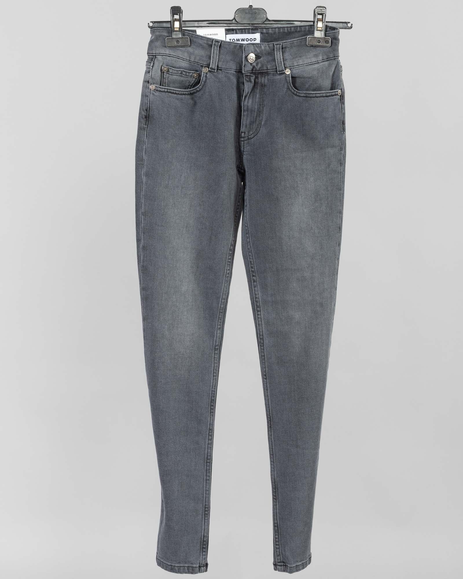 TOM WOOD - Slim Jeans | Luxury Designer Fashion | tntfashion.ca