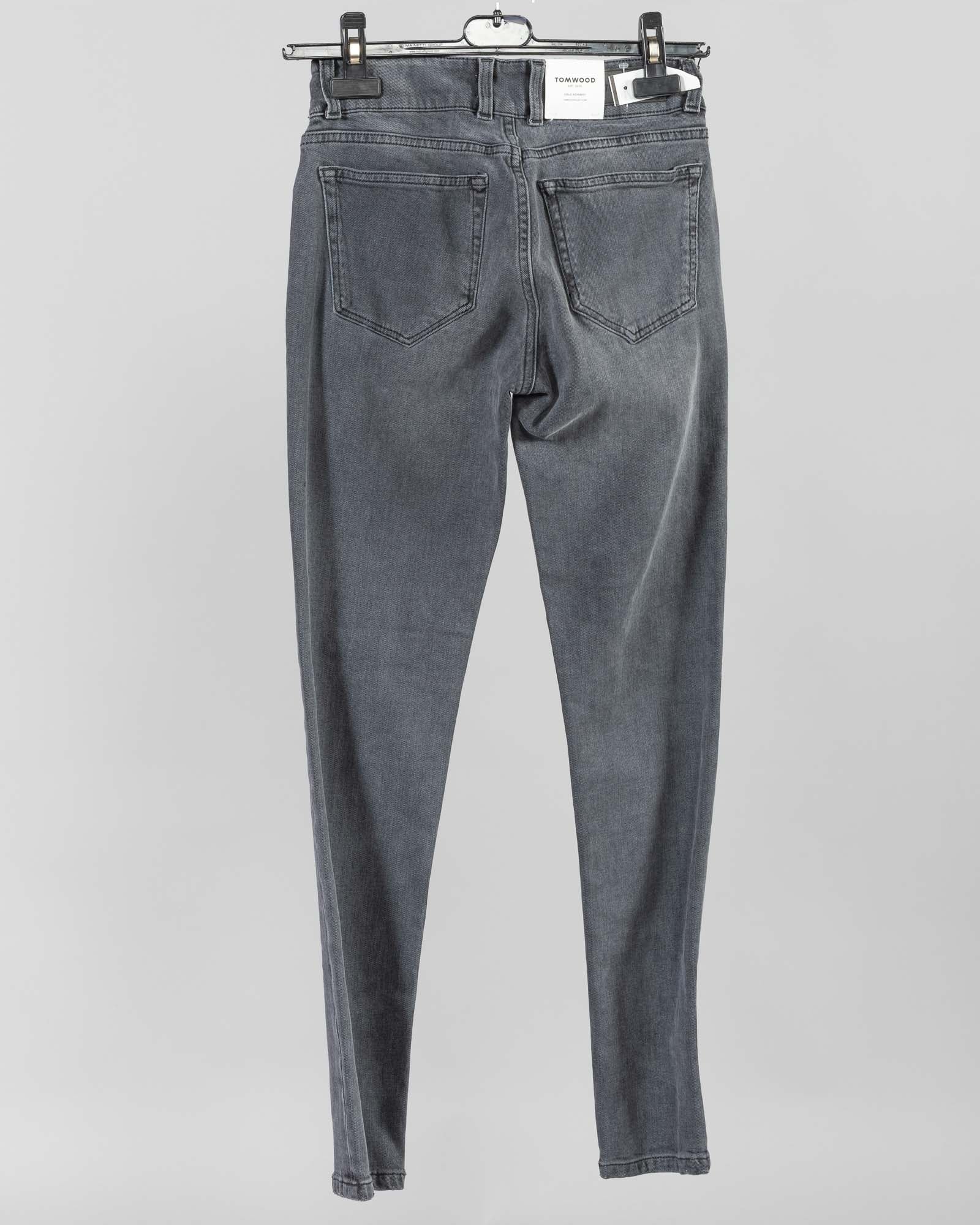 TOM WOOD - Slim Jeans | Luxury Designer Fashion | tntfashion.ca