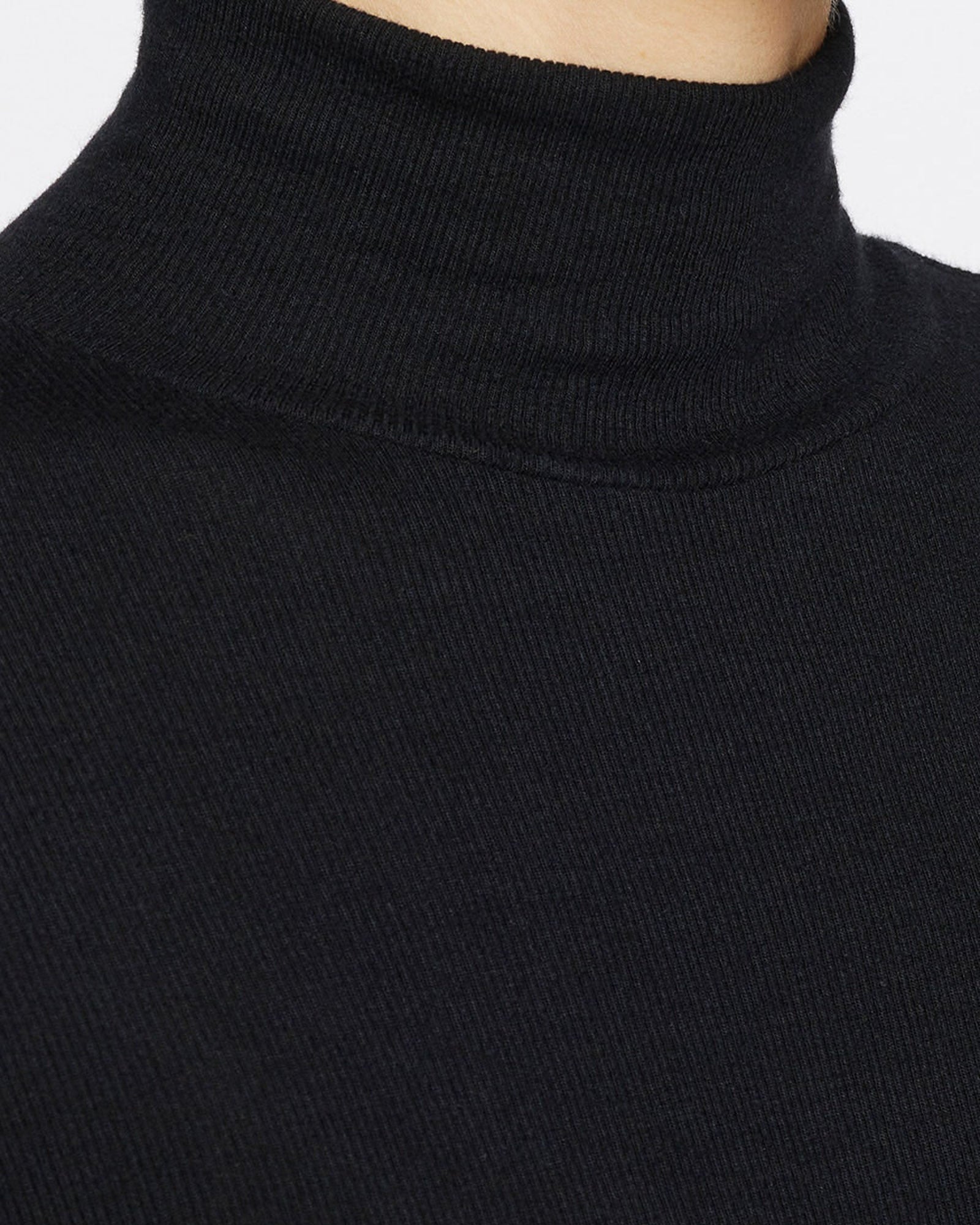 FRAME - Rib Turtleneck | Luxury Designer Fashion | tntfashion.ca