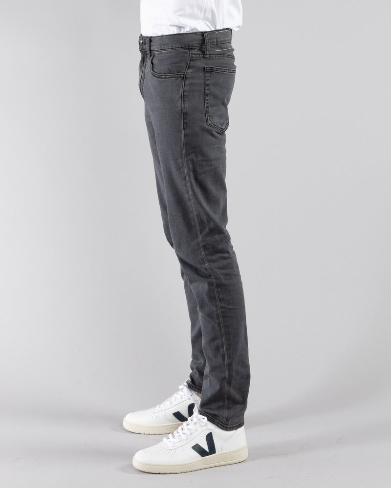 RAG & BONE - Fit Two Aero Jeans | Luxury Designer Fashion | tntfashion.ca