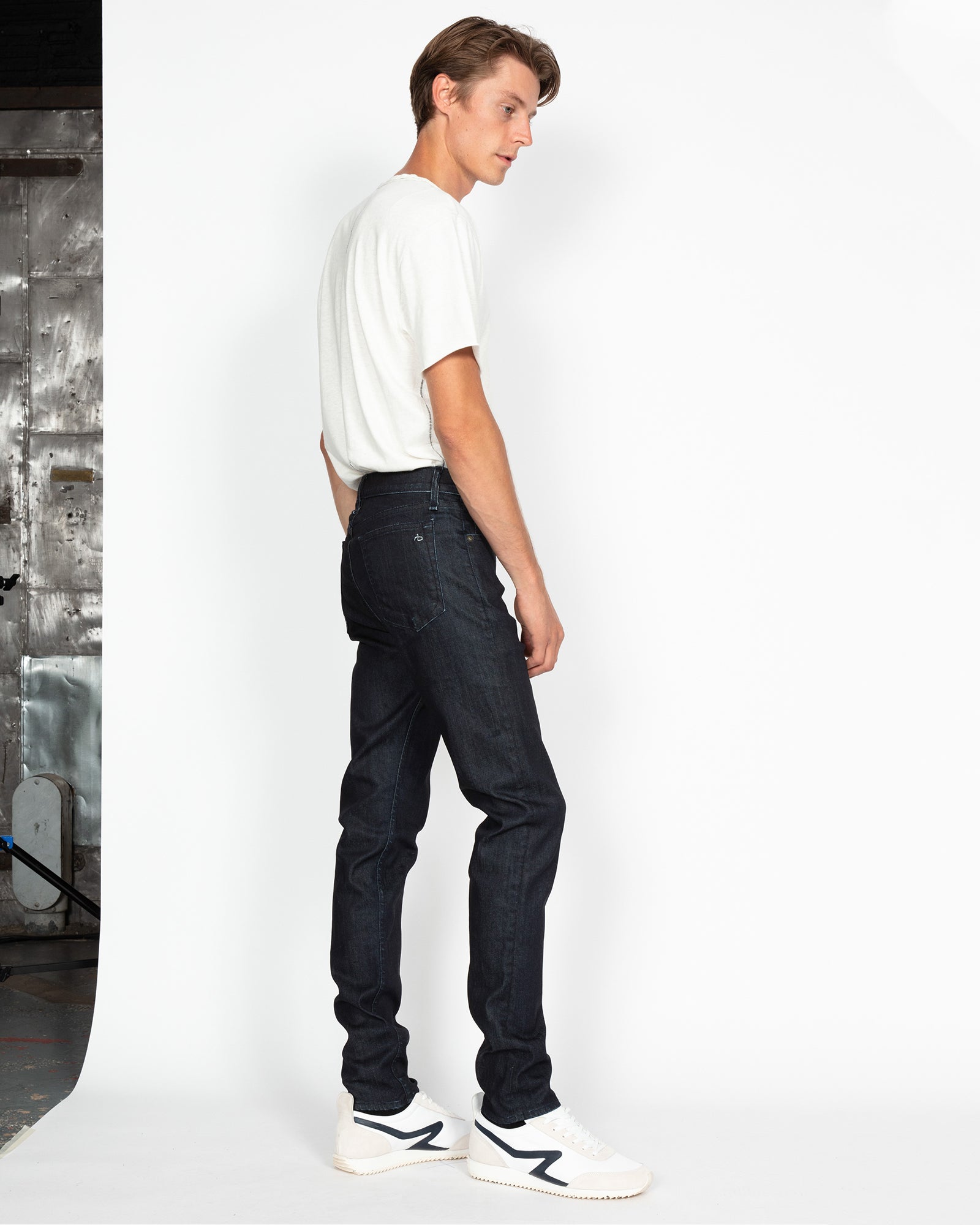 RAG & BONE - Indigo Fit 2 Jeans | Luxury Designer Fashion | tntfashion.ca