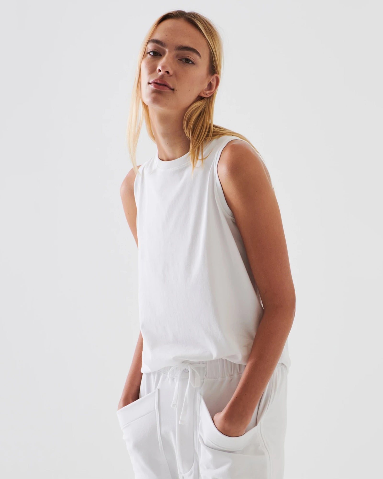 PATRICK ASSARAF - Boyfriend Crew Tank Top | Luxury Designer Fashion | tntfashion.ca