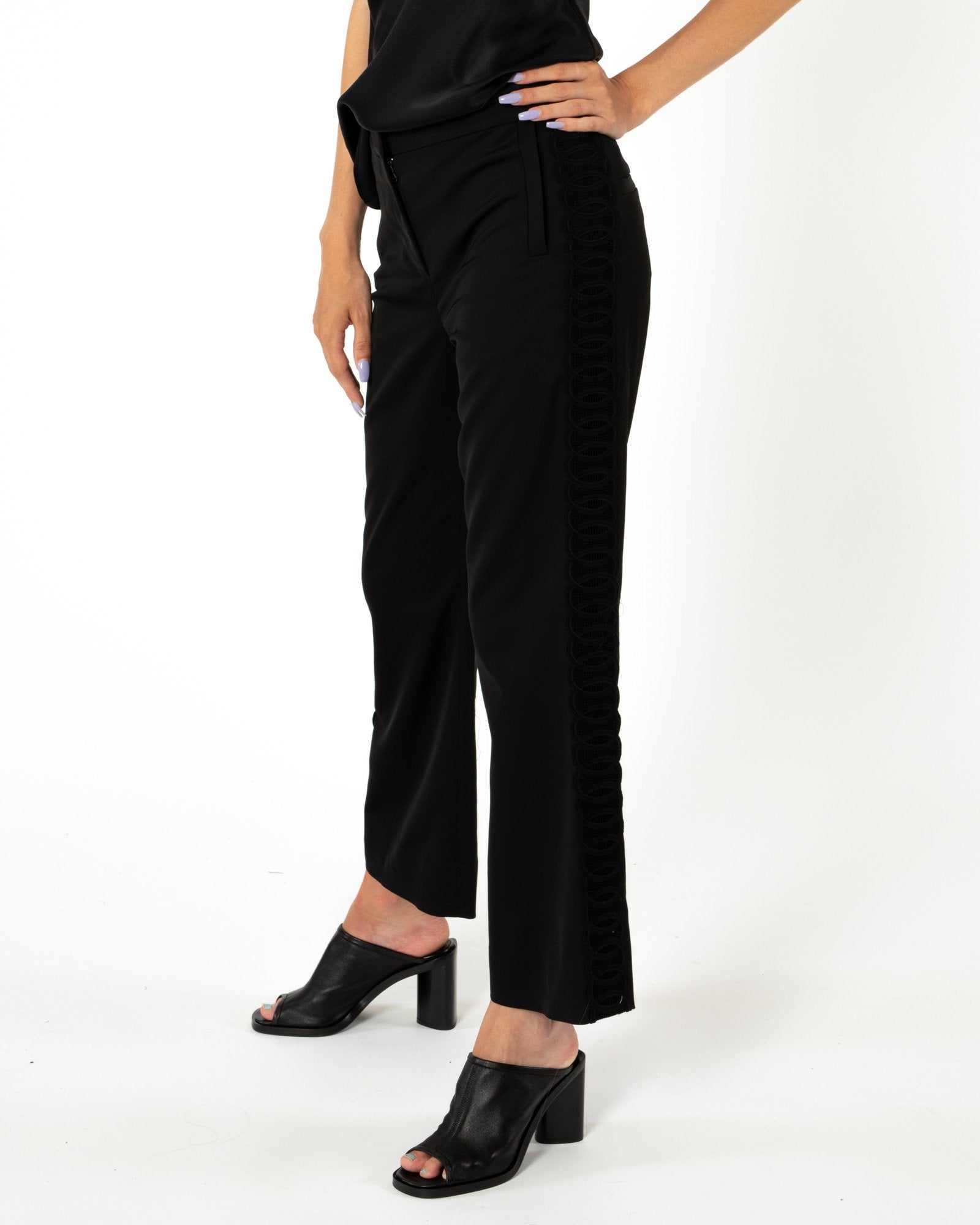 OLIVIA PALERMO - Cropped Kick Flare Trousers | Luxury Designer Fashion | tntfashion.ca