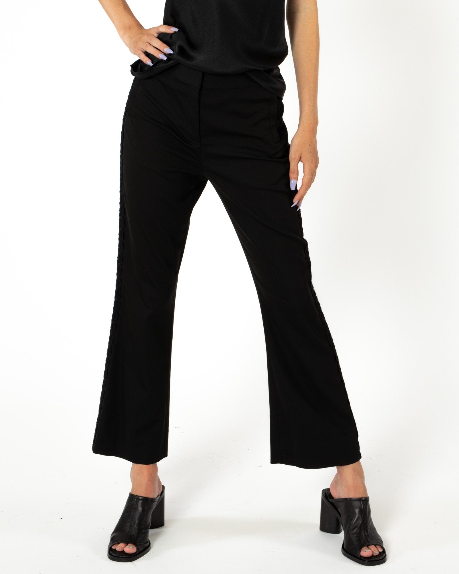 OLIVIA PALERMO - Cropped Kick Flare Trousers | Luxury Designer Fashion | tntfashion.ca